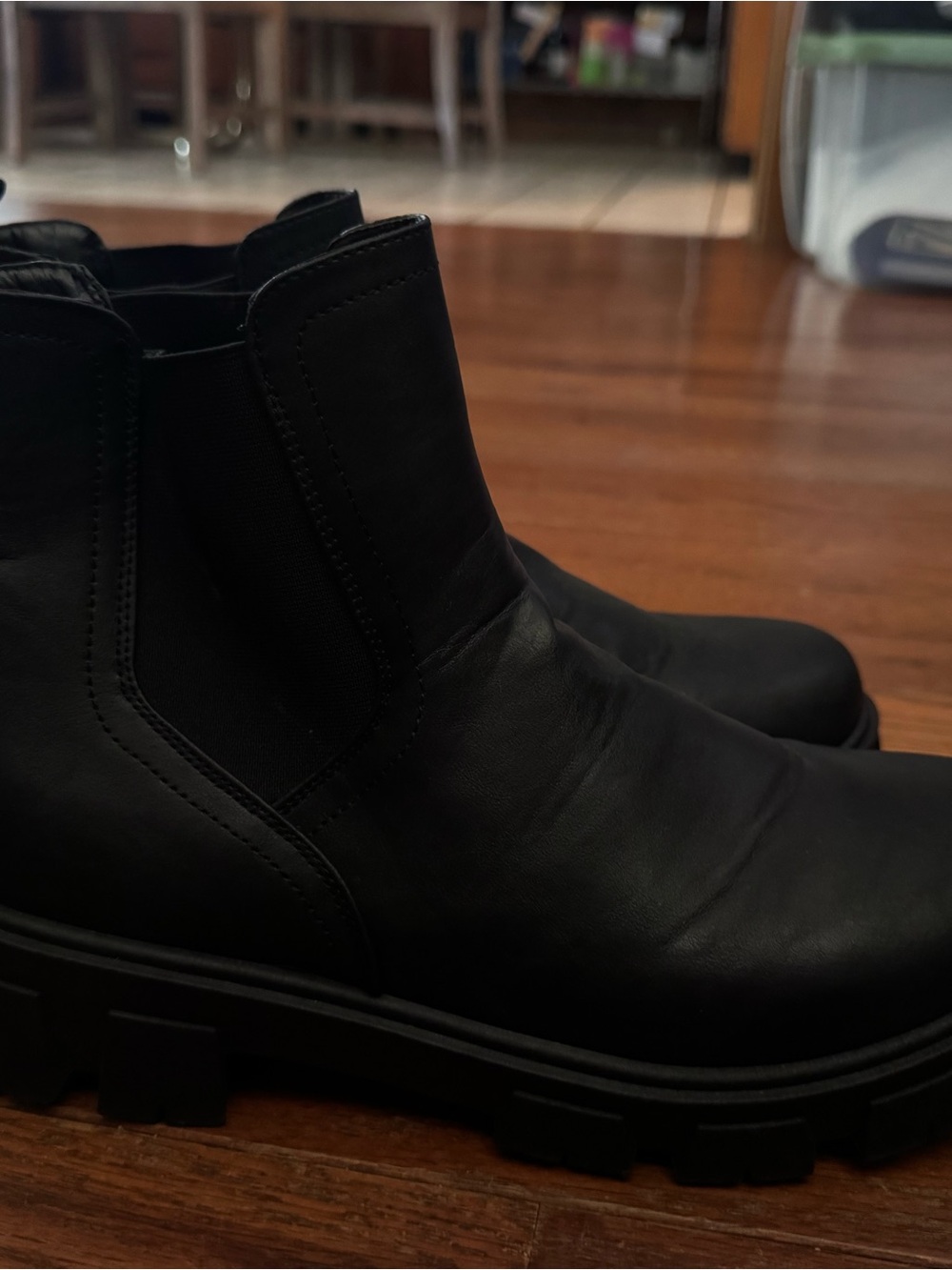 Women’s Black Chelsea Ankle Boots - Sleek Leather Style